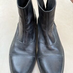 Donald J. Pliner Charcoal Leather Boots